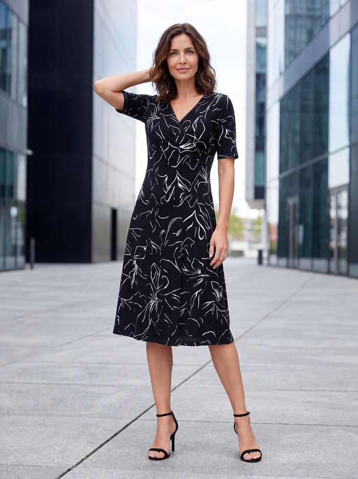 Kleid in Wickeloptik 